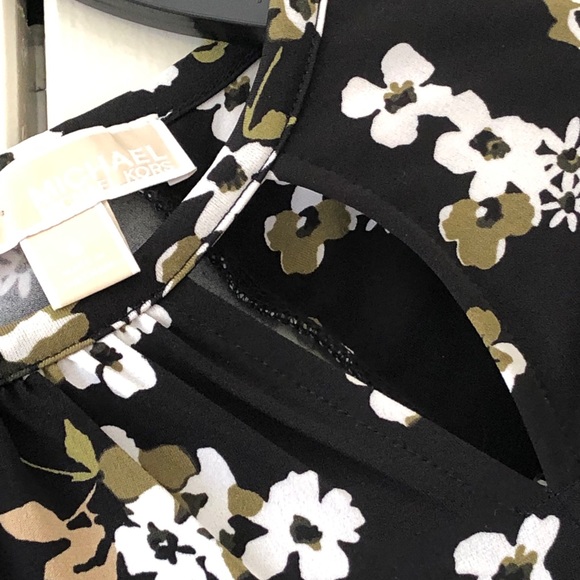 🎉Host Pick🎉Michael Kors Floral-Print Cutout Midi Dress - Picture 4 of 7